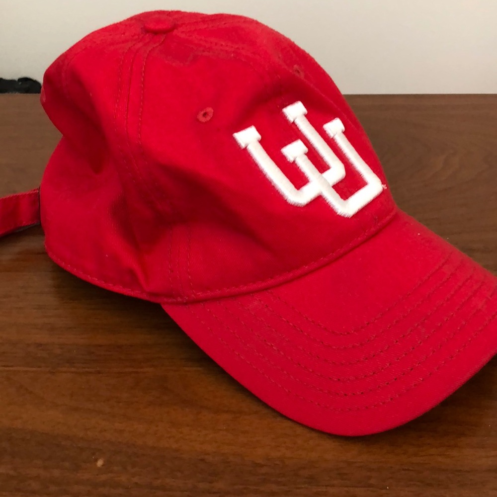 University of Utah ball cap with reto logo.